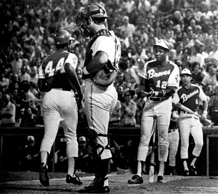 Henry Aaron (44) and Dusty Baker (12)